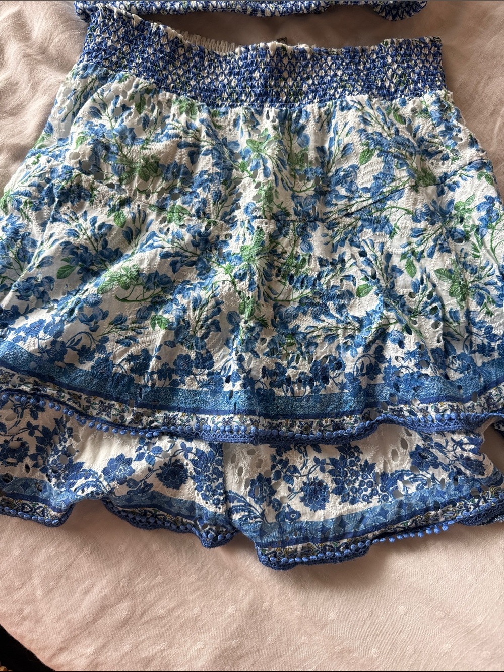 Alice + Olivia Blue Floral crop top + mini skirt Set S - Picture 3 of 10